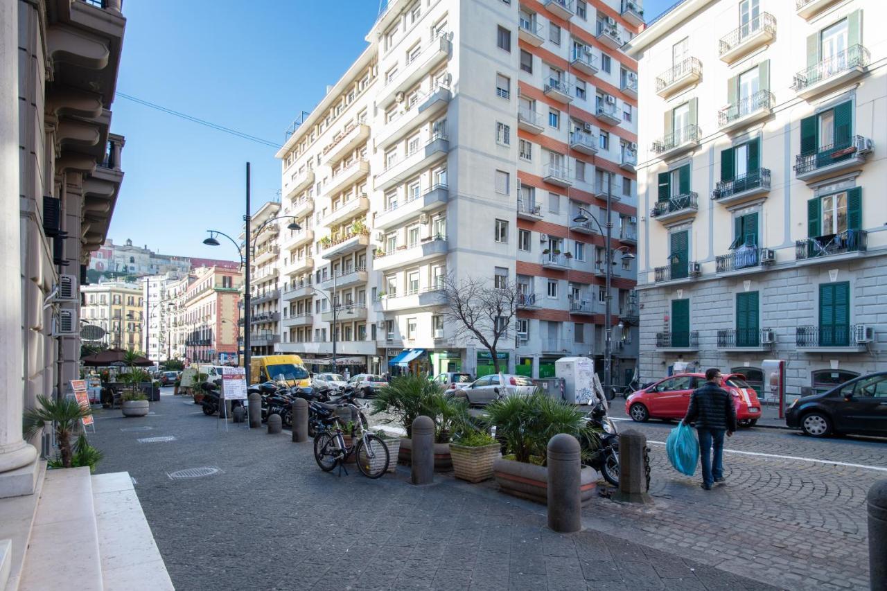 Borgo santa lucia b&b Napoli Esterno foto